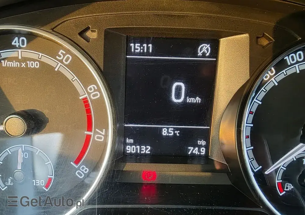 SKODA RAPID Spb 1.0 TSI Style