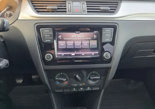 SKODA RAPID Spb 1.0 TSI Style