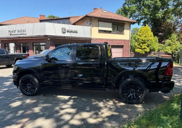 RAM 1500 