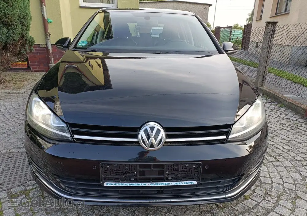 VOLKSWAGEN Golf 1.4 TSI BlueMotion Technology Highline