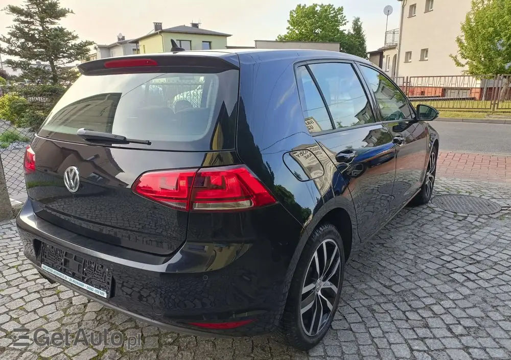 VOLKSWAGEN Golf 1.4 TSI BlueMotion Technology Highline