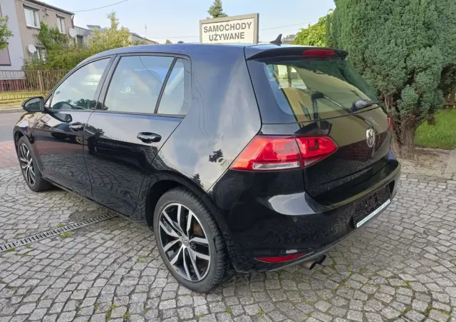 VOLKSWAGEN Golf 1.4 TSI BlueMotion Technology Highline
