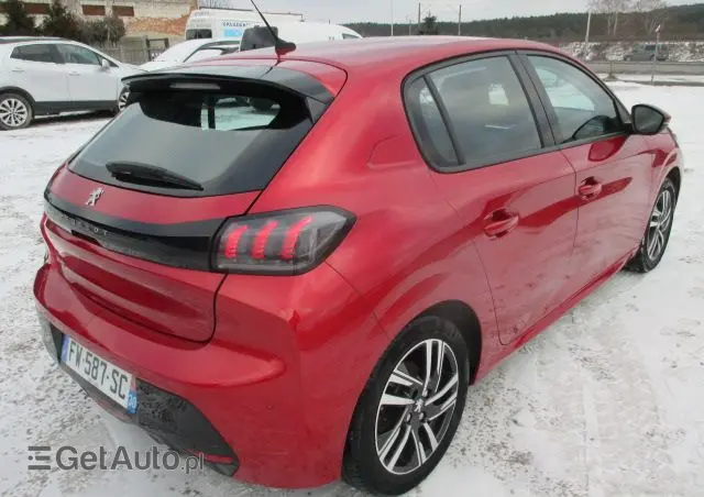 PEUGEOT 208 PureTech 100 Style