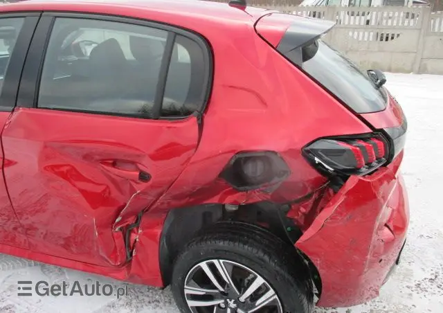 PEUGEOT 208 PureTech 100 Style