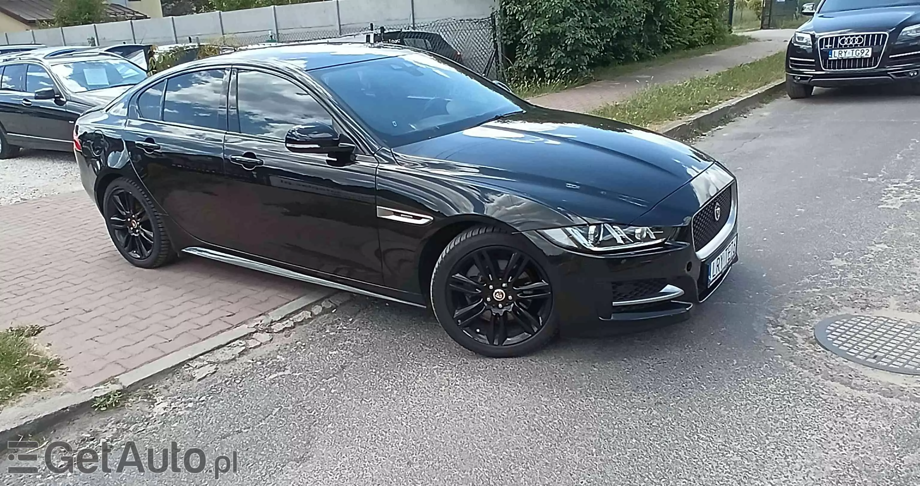 JAGUAR XE 2.0 D R-Sport