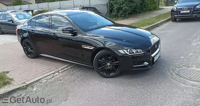 JAGUAR XE 2.0 D R-Sport