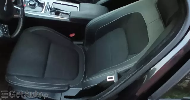 JAGUAR XE 2.0 D R-Sport