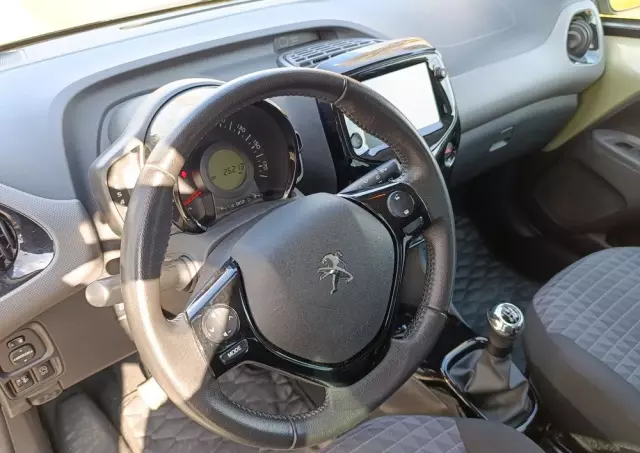 PEUGEOT 108 VTI 72 Allure