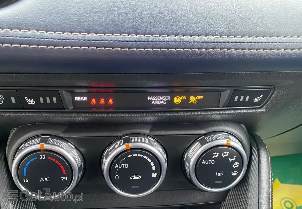 MAZDA 2 SKYACTIV-G 115 i-ELOOP White Edition