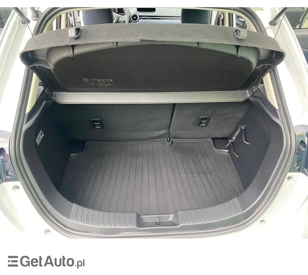 MAZDA 2 SKYACTIV-G 115 i-ELOOP White Edition