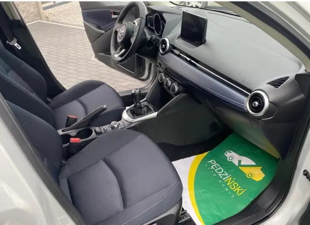 MAZDA 2 SKYACTIV-G 115 i-ELOOP White Edition