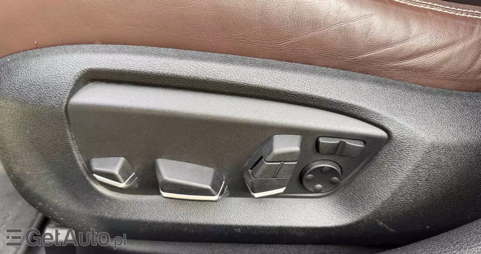 BMW Seria 5 525d xDrive Luxury Line