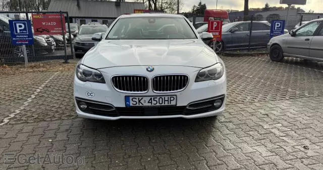 BMW Seria 5 525d xDrive Luxury Line