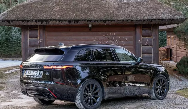 LAND ROVER Range Rover Velar 