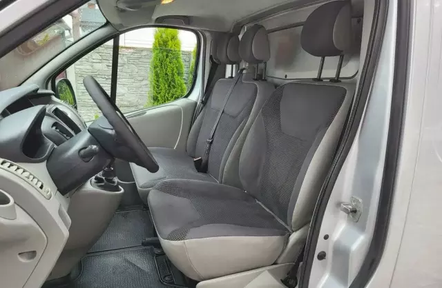 OPEL Vivaro 