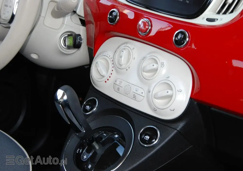 FIAT 500 1.2 Lounge Dualogic EU6d