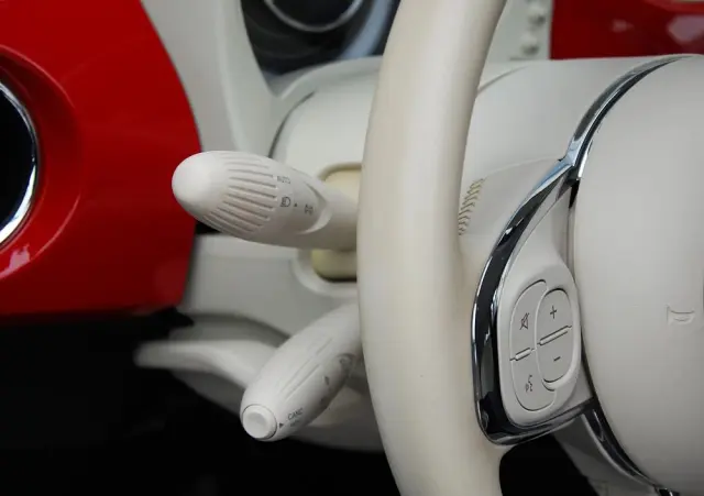 FIAT 500 1.2 Lounge Dualogic EU6d