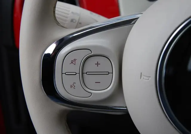 FIAT 500 1.2 Lounge Dualogic EU6d