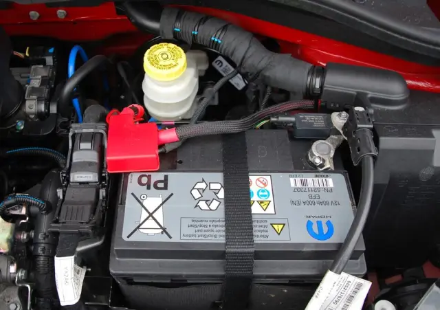 FIAT 500 1.2 Lounge Dualogic EU6d