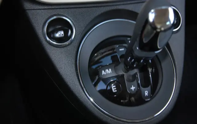 FIAT 500 1.2 Lounge Dualogic EU6d