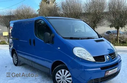 RENAULT Trafic 