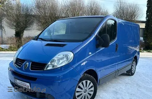 RENAULT Trafic 