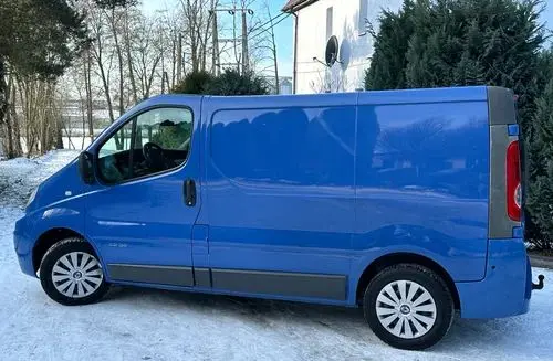 RENAULT Trafic 