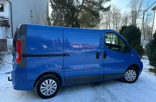 RENAULT Trafic 