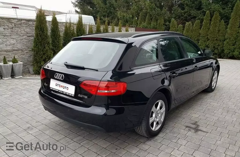 AUDI A4 