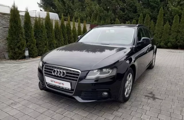 AUDI A4 