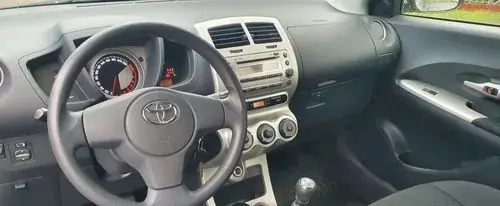 TOYOTA Urban Cruiser 