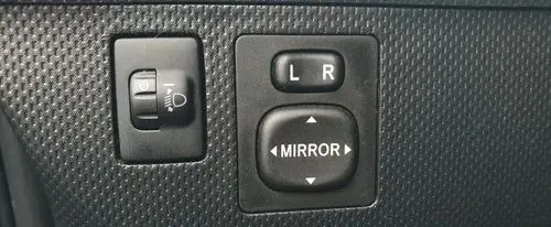 TOYOTA Urban Cruiser 