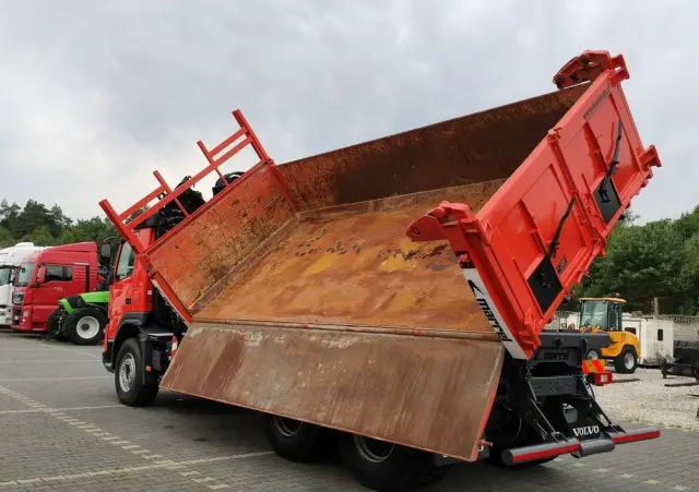 VOLVO FMX 410 6x4 13L HDS Radiowy Hydroburta 