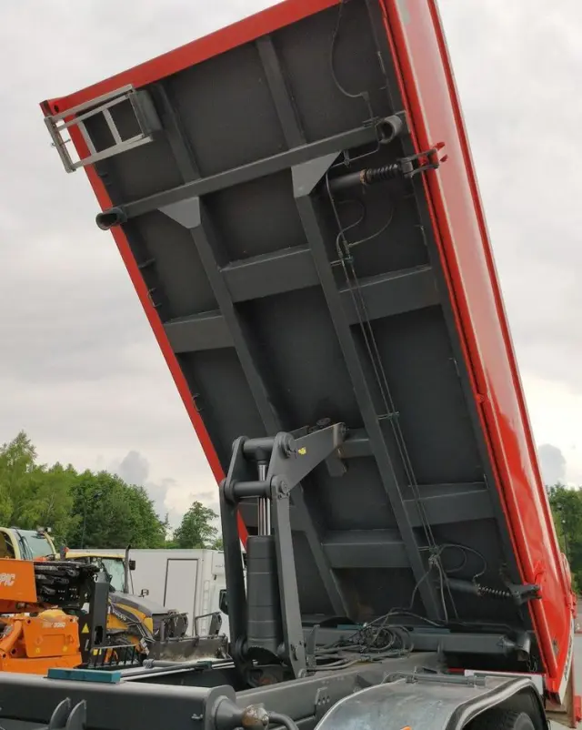 VOLVO FMX 410 6x4 13L HDS Radiowy Hydroburta 