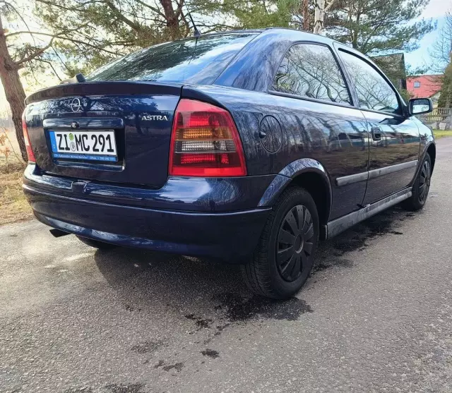 OPEL Astra 1.6 Ecotec 16V (101 KM)