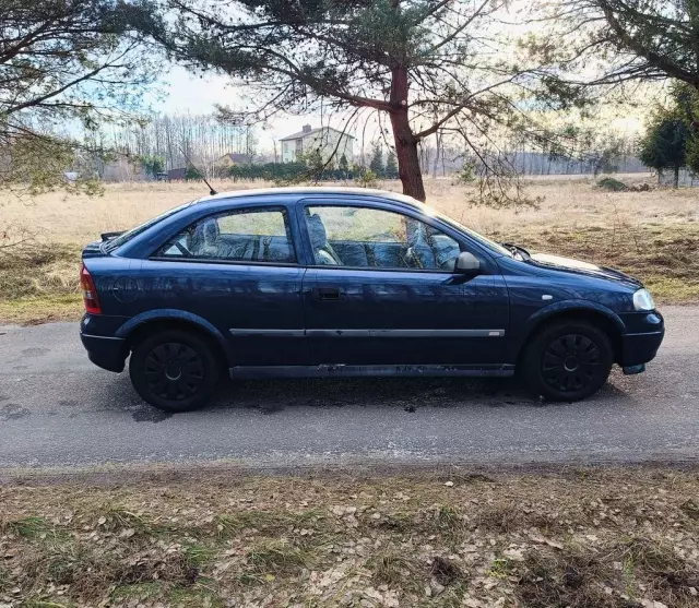 OPEL Astra 1.6 Ecotec 16V (101 KM)