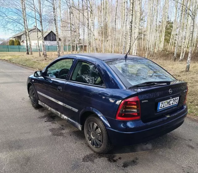 OPEL Astra 1.6 Ecotec 16V (101 KM)