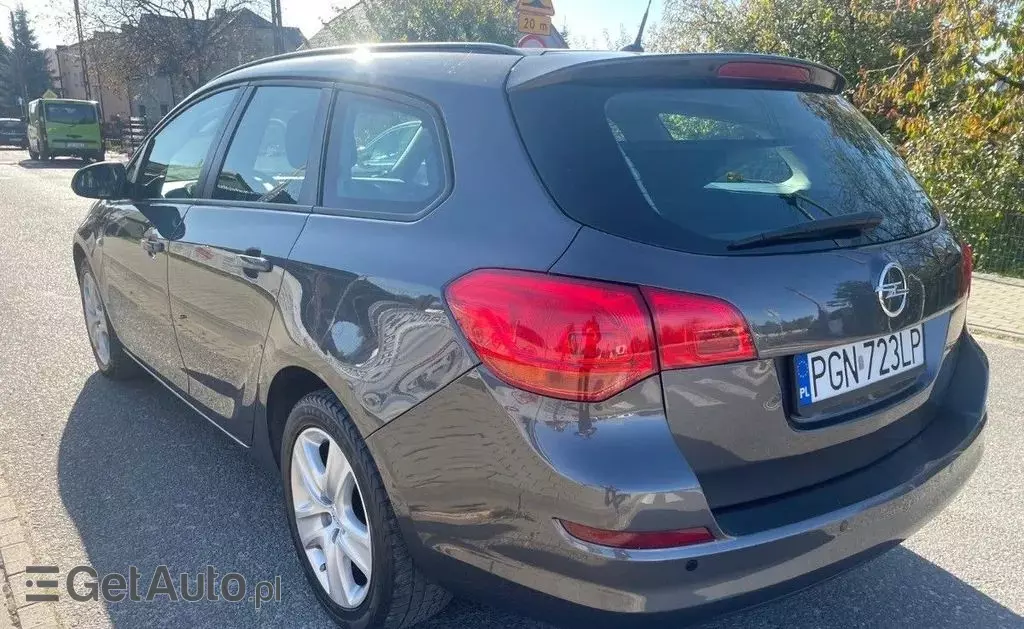OPEL Astra 