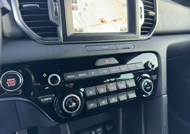 KIA Sportage 2.0 CRDI Business Line 4WD