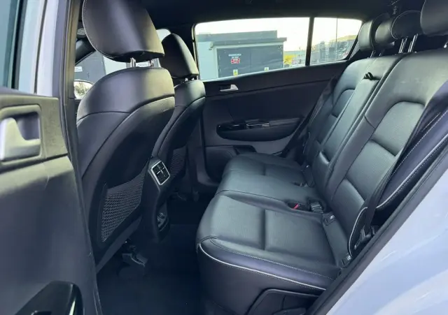 KIA Sportage 2.0 CRDI Business Line 4WD