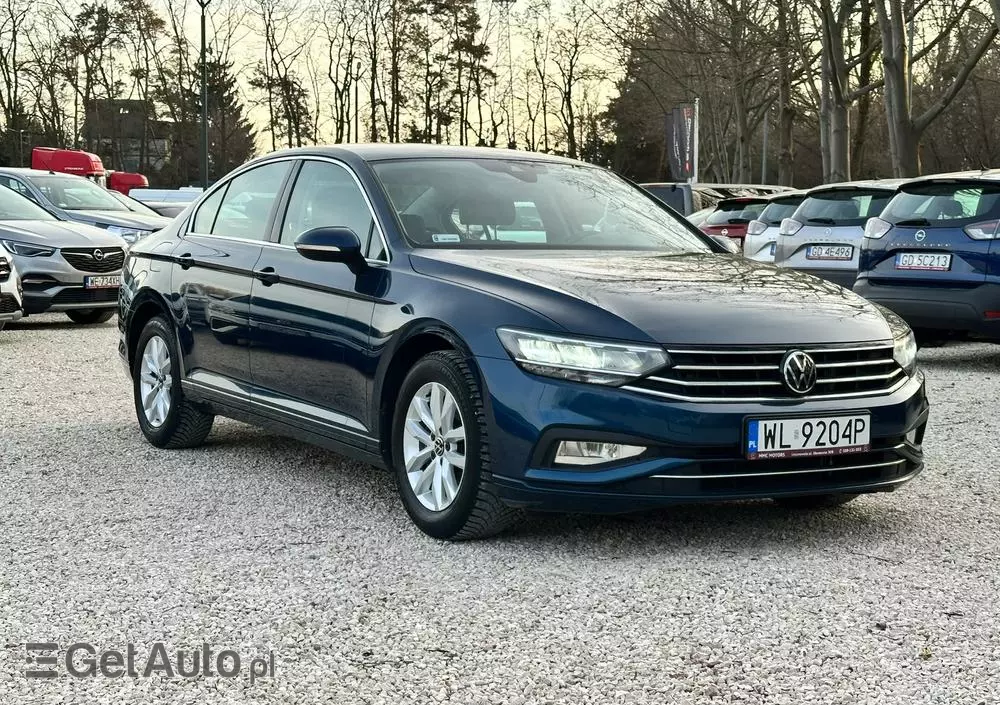 VOLKSWAGEN Passat 1.5 TSI EVO Business