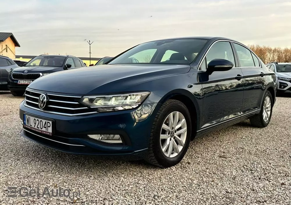 VOLKSWAGEN Passat 1.5 TSI EVO Business