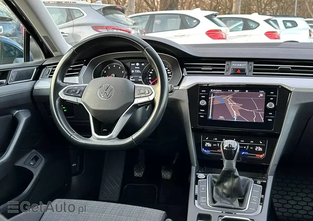 VOLKSWAGEN Passat 1.5 TSI EVO Business
