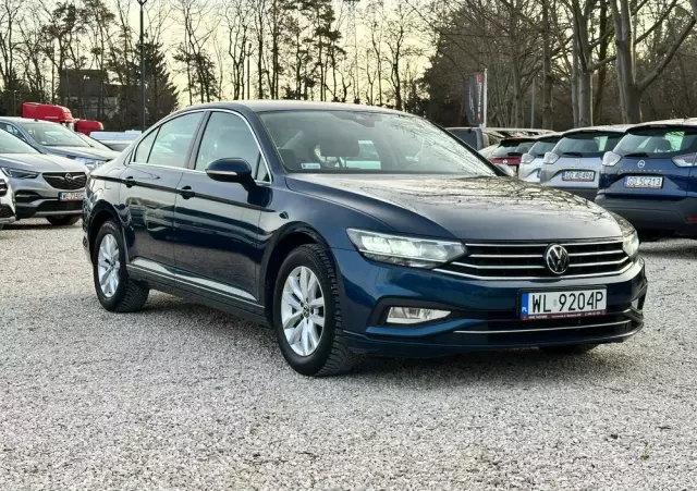 VOLKSWAGEN Passat 1.5 TSI EVO Business