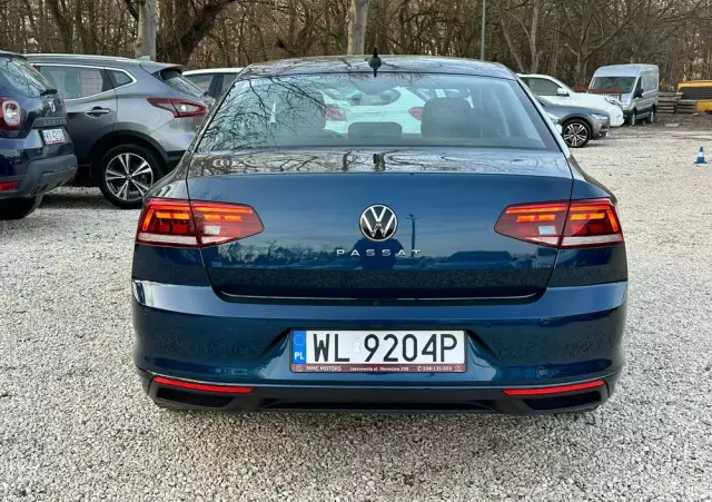 VOLKSWAGEN Passat 1.5 TSI EVO Business