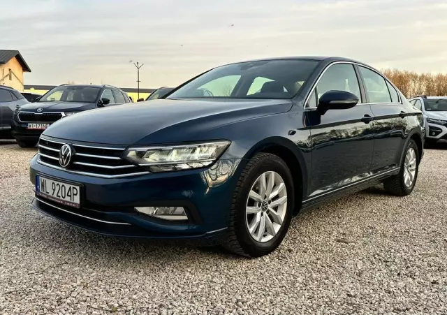 VOLKSWAGEN Passat 1.5 TSI EVO Business