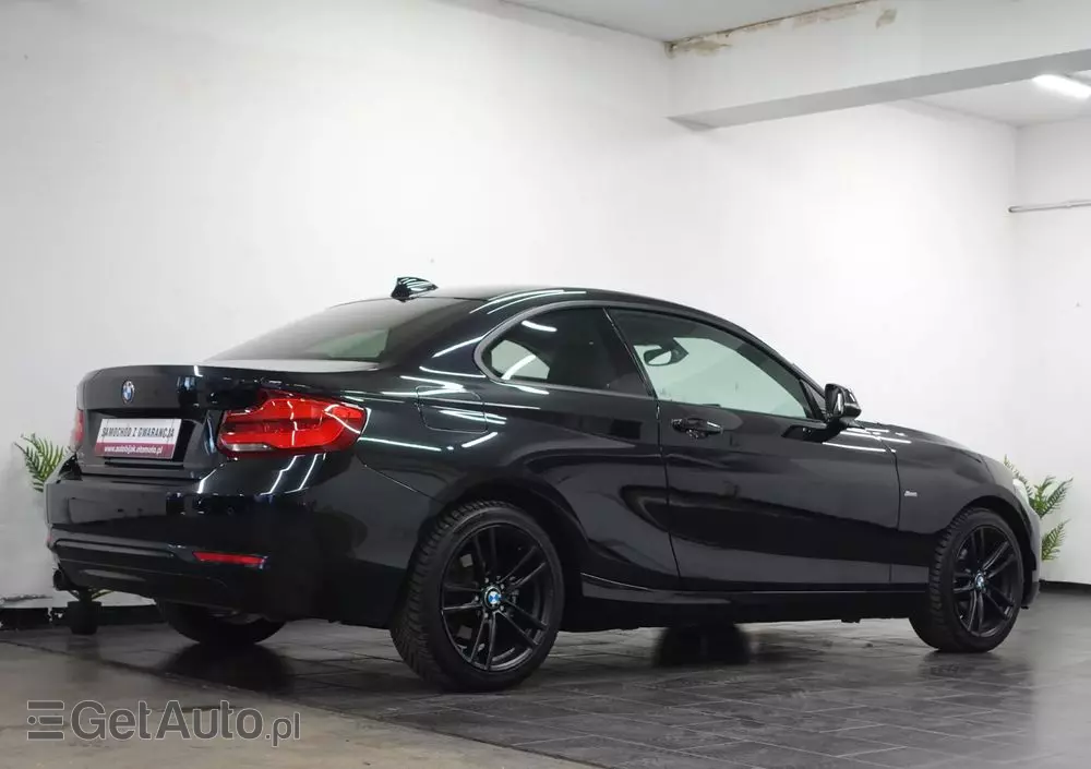 BMW Seria 2 218i Coupe Sport Line