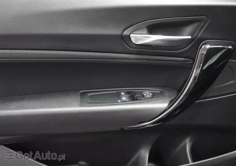 BMW Seria 2 218i Coupe Sport Line