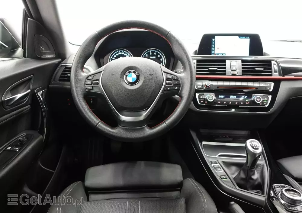BMW Seria 2 218i Coupe Sport Line
