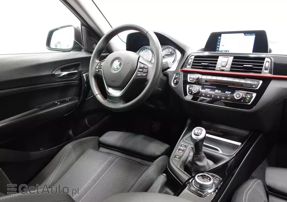 BMW Seria 2 218i Coupe Sport Line